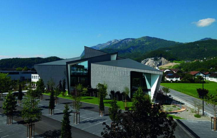 Exterior view of the east side of the Jansen AG Campus.