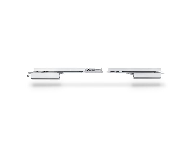 Door closer Boxer ISM-EFS Integrated door closer system for double leaf doors with closing sequence control, electric hold-open device and integrated back check that slows down strongly opened doors.