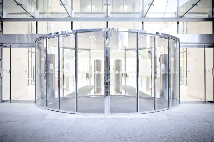 Curved sliding door system Slimdrive SCR, Beaufort House The Slimdrive SCR automatic curved sliding door system combines modern design with optimum accessibility and ease of access