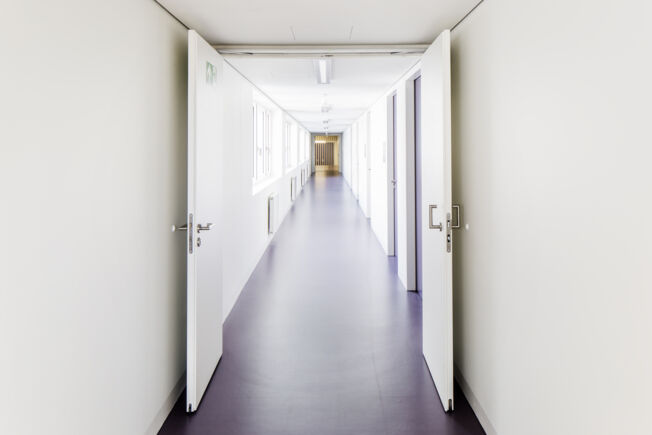 Accessibility on demand - thanks to hold-open systems with TS 5000 door closers