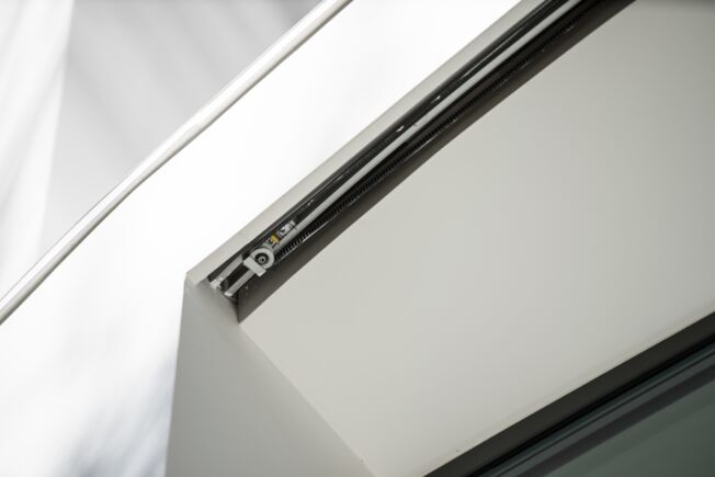 Luxe wooncomplex KADO KARIM Of het nu gaat om openbare of particuliere toepassingen, in grotere of kleinere objecten, in nieuwe of bestaande gebouwen   oplossingen van GEZE maken het dagelijks leven gemakkelijker voor inwoners en gebruikers en de eigenaren van een gebouw.
