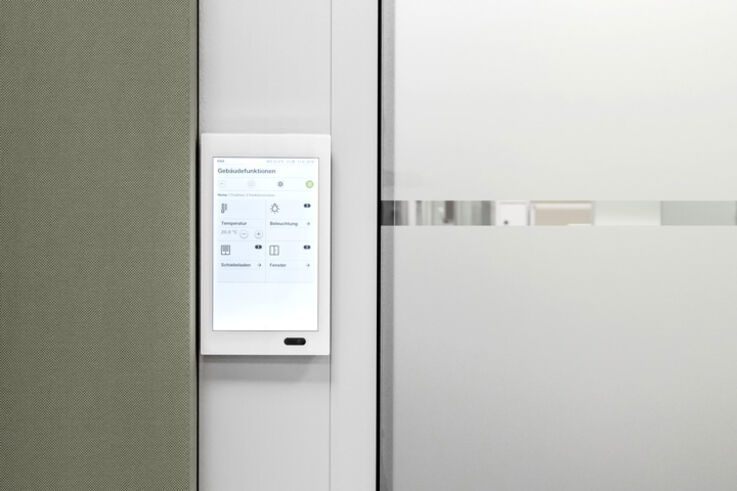 Ventilation control units - Power supply units coordinate when windows in your window ventilation system need to open or close. In smoke and heat extraction systems, the emergency power supply unit controls the smoke and heat extraction in case of fire.