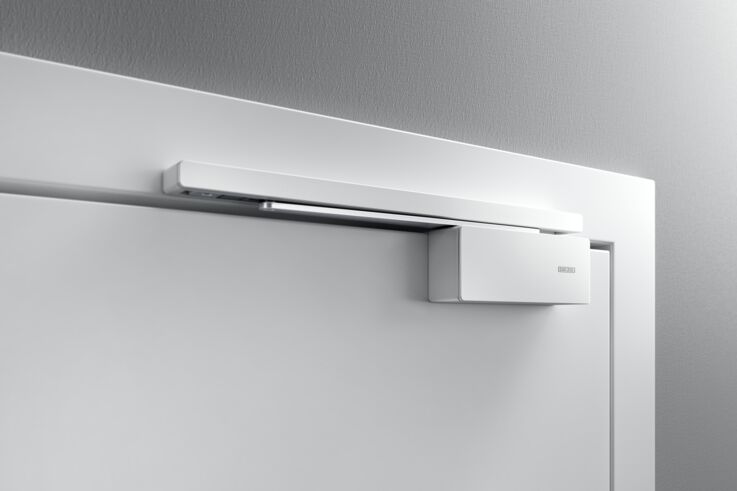 Whether timber or glass door, retrofitting is very easy.