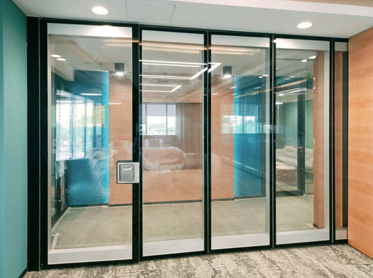 GEZE Slifold Transwall -