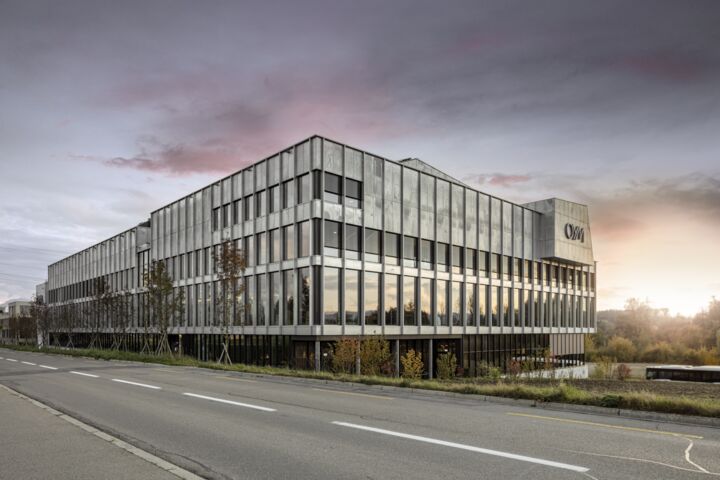 Outside view OYM