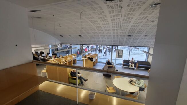 Biblioteca Fort Pienc – Ana María Moix